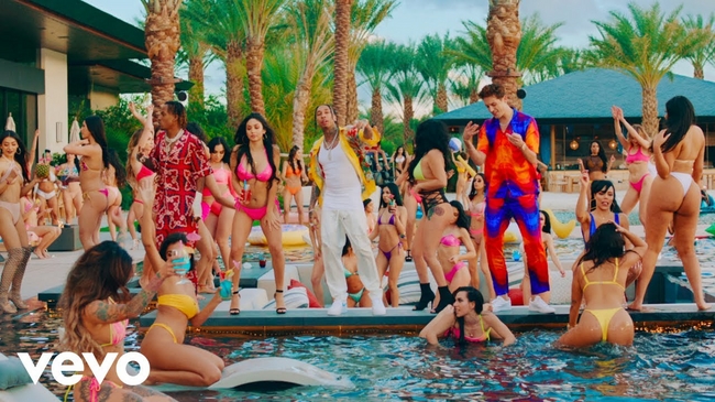 Tyga Has Releases A New Music Video for "Girls Have Fun"