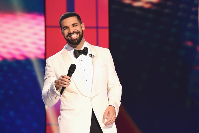 Drake "In My Feelings" Goes Viral!