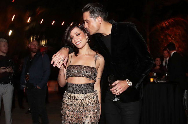 Halsey and G-Eazy Perform "Him and I" During SNL 2018