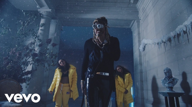 Future Performs Life New "Crushed Up" Song
