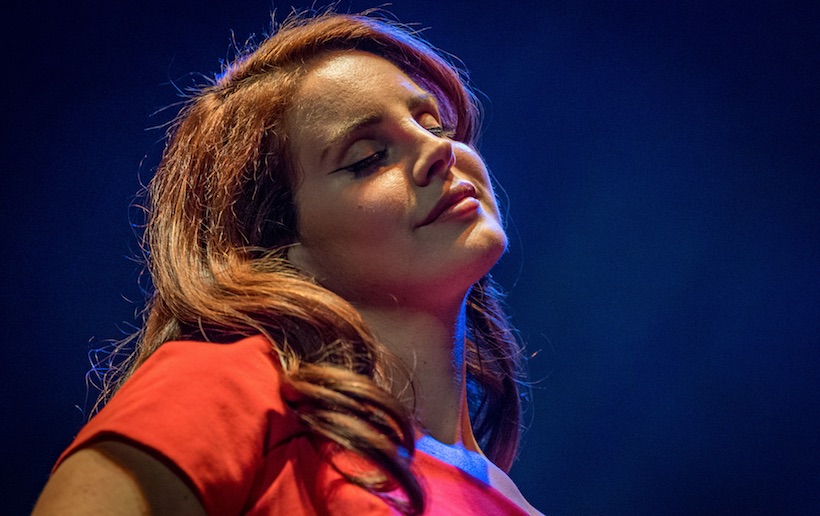 Lana Del Rey Surprises with "Love" During SXSW Performance