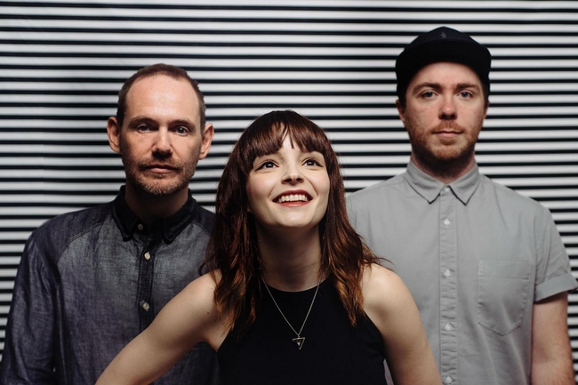 CHVRCHES Perform Amazing Beyonce Cover