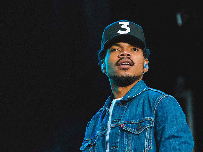 Chance the Rapper Amazes Once Again by Bringing a Sign Language Performer On the Stage