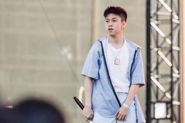 Check Out Rich Brian's New "Confetti" Song