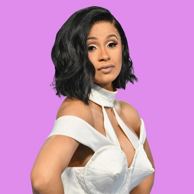 Cardi B's "Bodak Yellow" Becomes the Number One Track in US